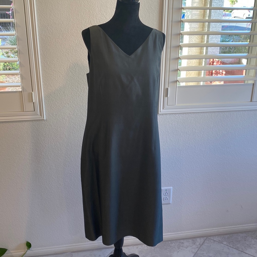 Ann Taylor size 14 gray dress